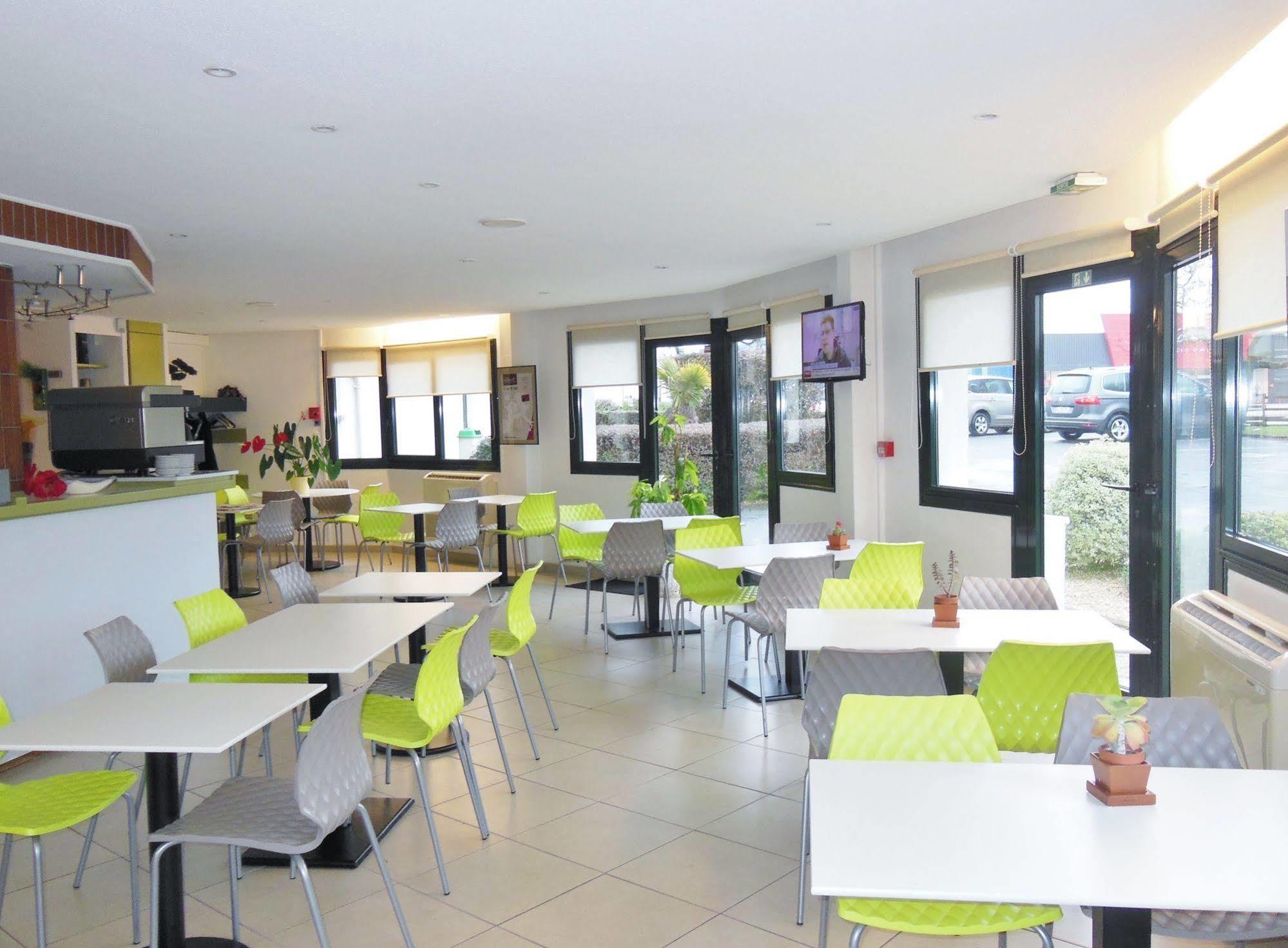 Ibis Budget La Rochelle Puilboreau Eksteriør billede